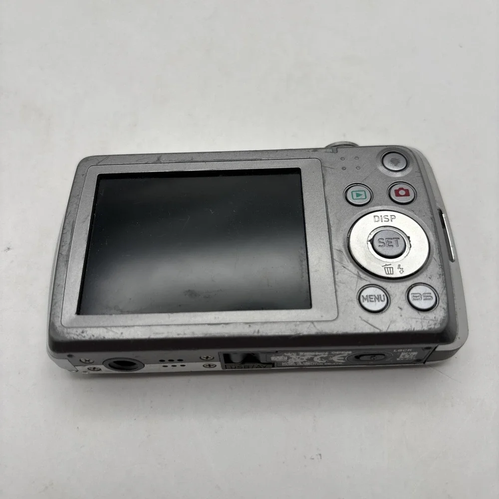 Casio EXILIM ZOOM EX-Z35‎ 12.1MP Digital Camera - Silver 3x Optical 2.6